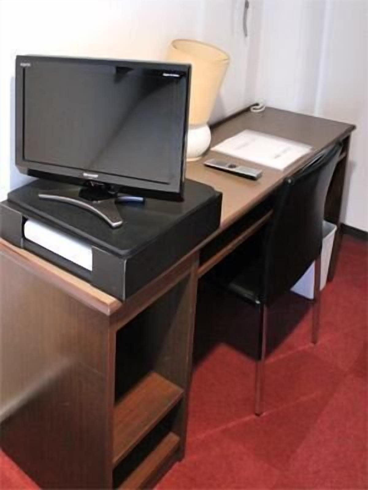 Hotel Livemax Budget Iyo Mishima Shikokuchuo Exteriér fotografie