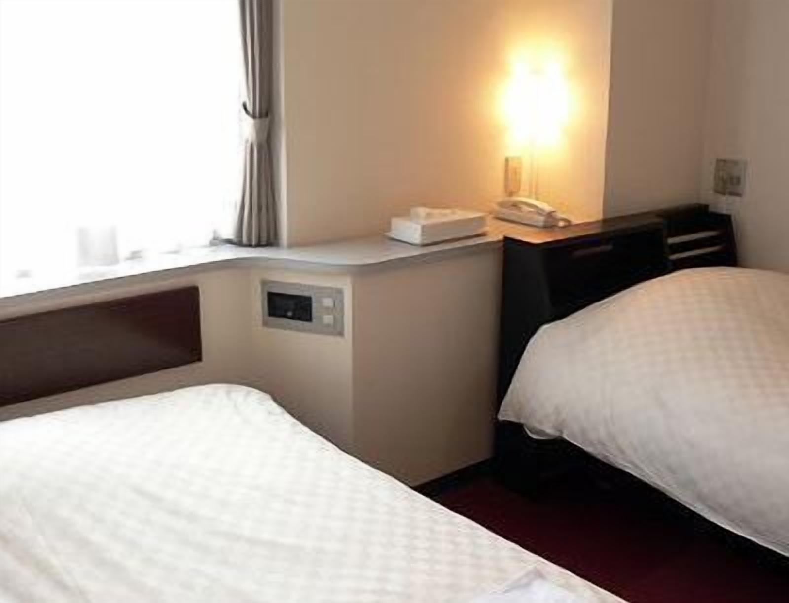Hotel Livemax Budget Iyo Mishima Shikokuchuo Exteriér fotografie