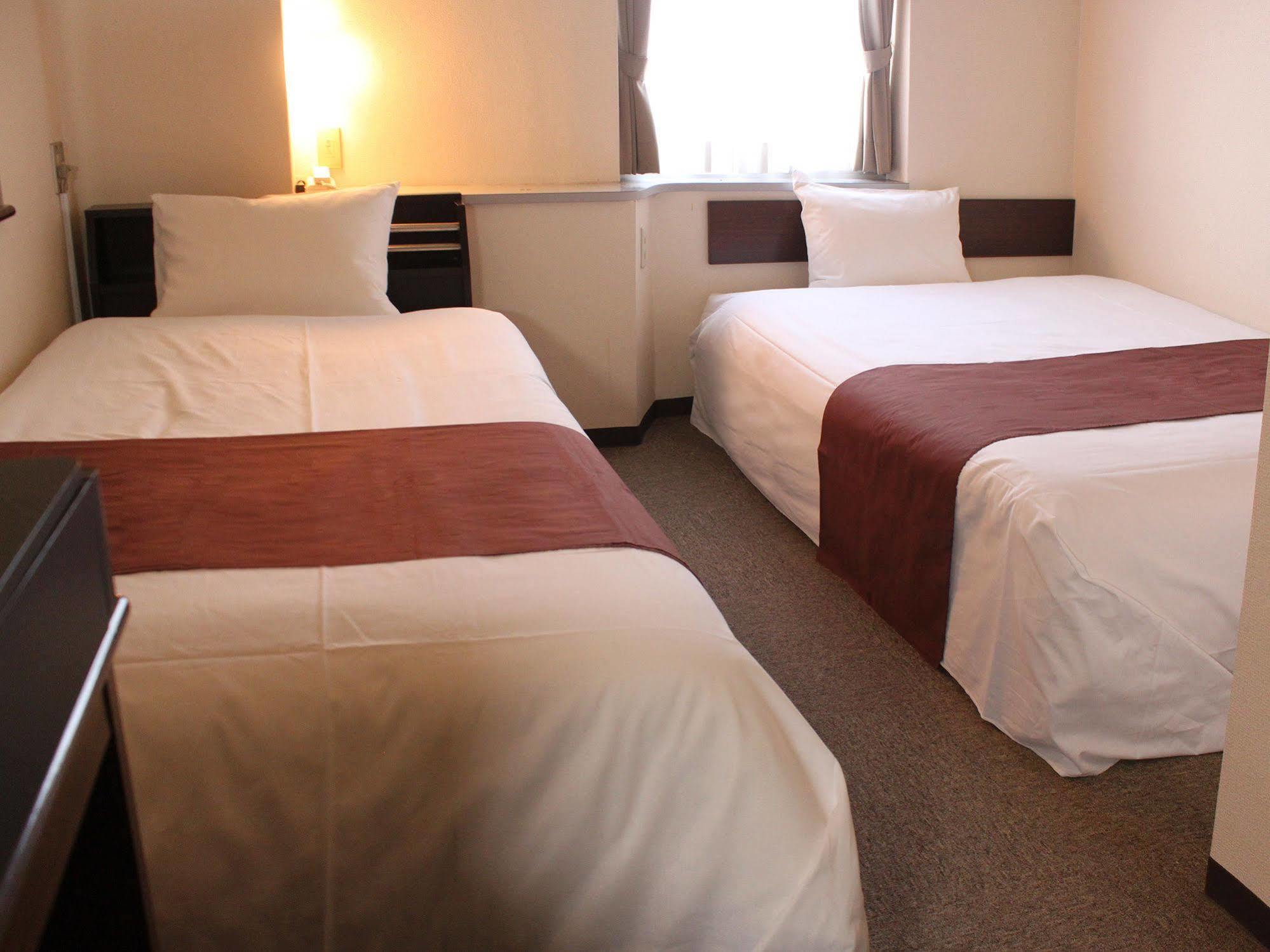 Hotel Livemax Budget Iyo Mishima Shikokuchuo Exteriér fotografie